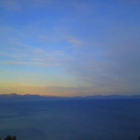 With Amazing View Apartamento